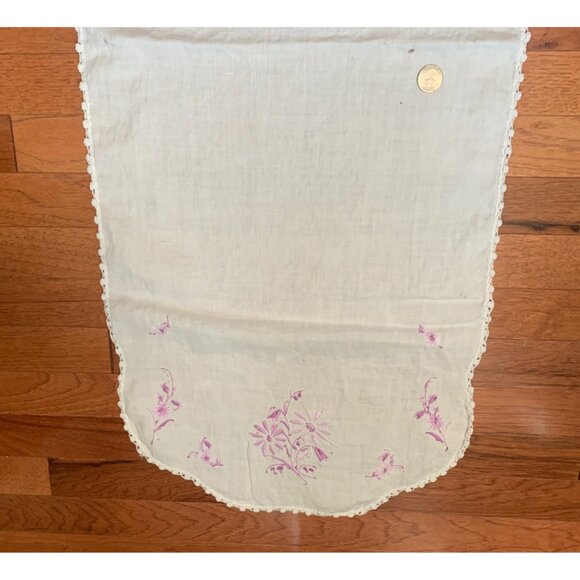 Vintage Embroidered Floral Table Runner with Crocheted Trim 17x41 - Picture 6 of 9